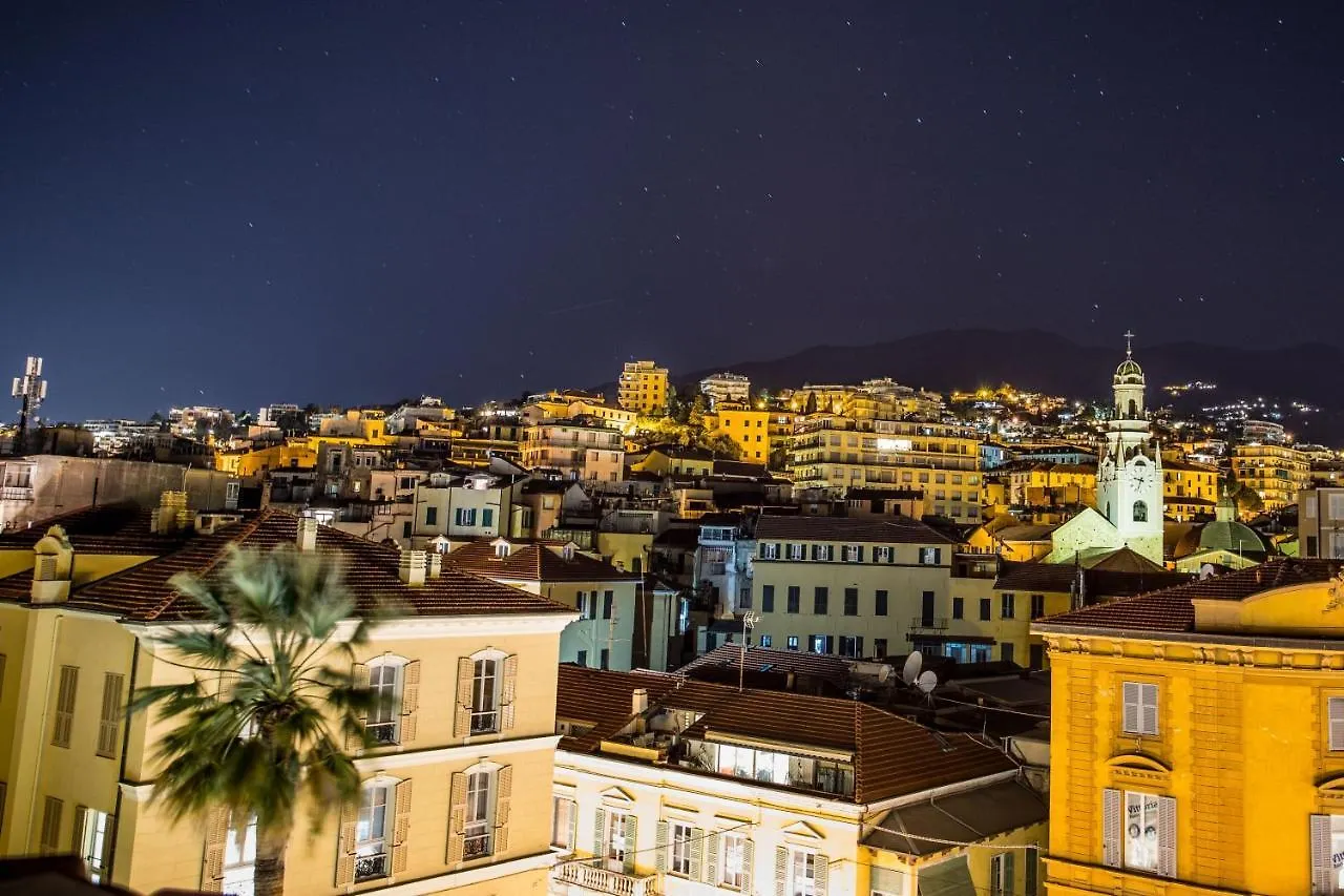 Appartamento Mansarda luminosa a Sanremo 0*,  Italia