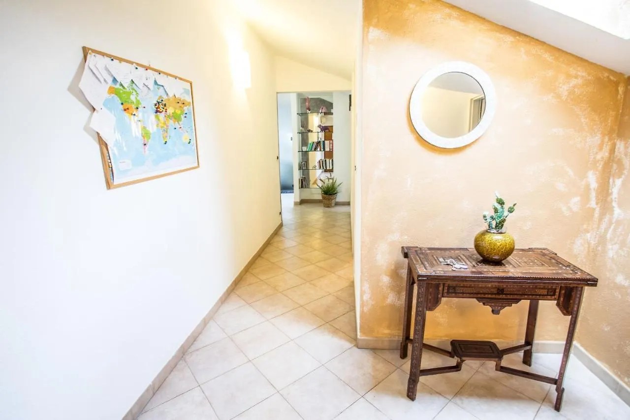 Mansarda Luminosa In Centro A Sanremo Appartement