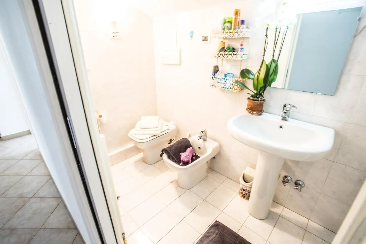 Mansarda Luminosa In Centro A Sanremo Appartement